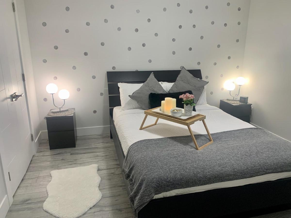 Luxurious & Stylish Two Bedroom Suite, Full Kitchen, Close To Vancouver Дельта Экстерьер фото