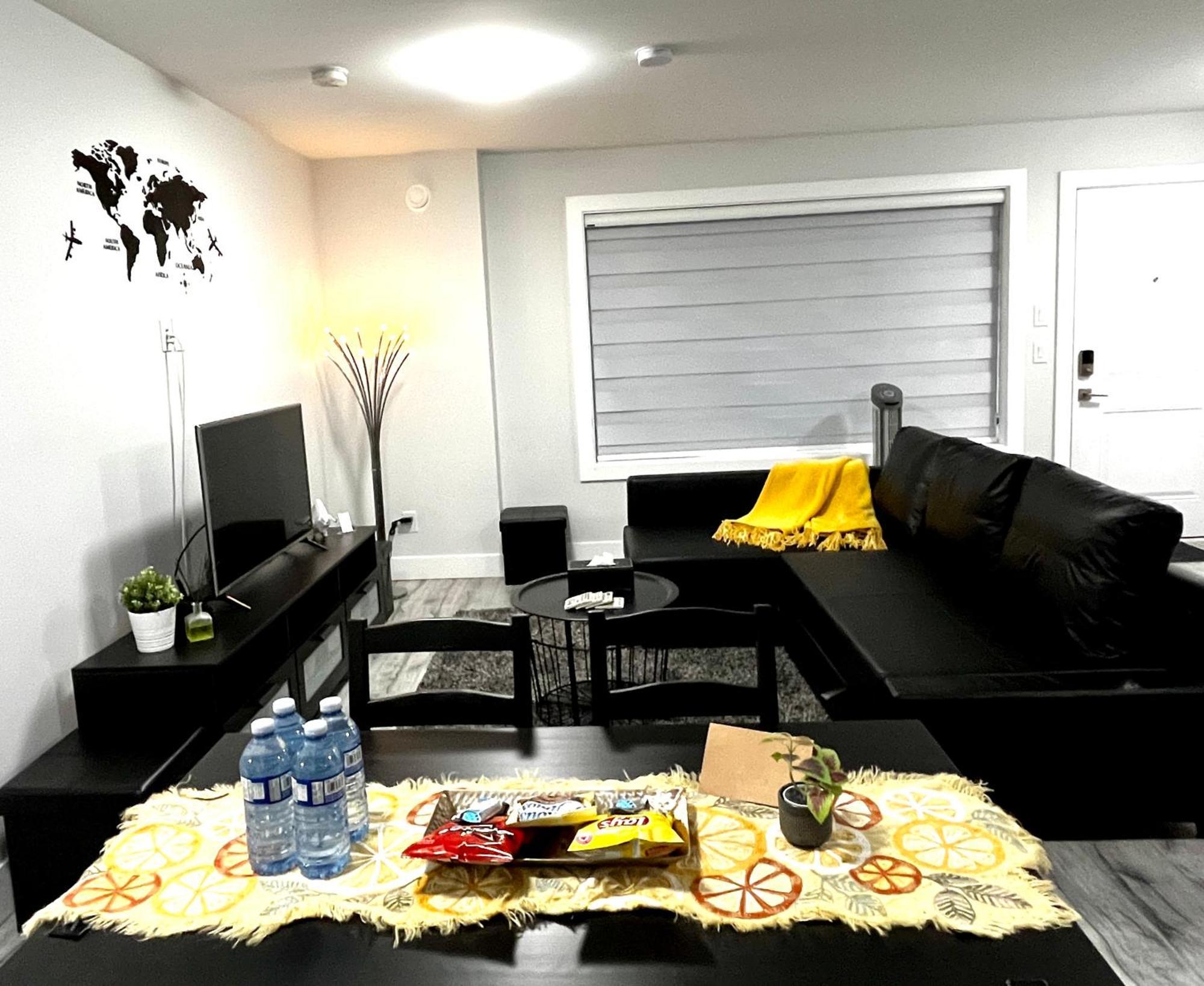 Luxurious & Stylish Two Bedroom Suite, Full Kitchen, Close To Vancouver Дельта Экстерьер фото